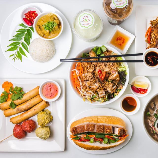 Vietnam Delicious Food
